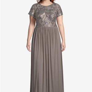 BETSY & ADAM PLUS SIZE EMBELLISHED BODICE GOWN 14W